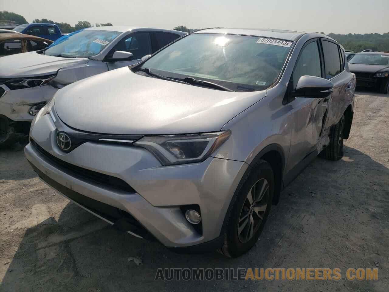 2T3WFREV5HW363869 TOYOTA RAV4 2017