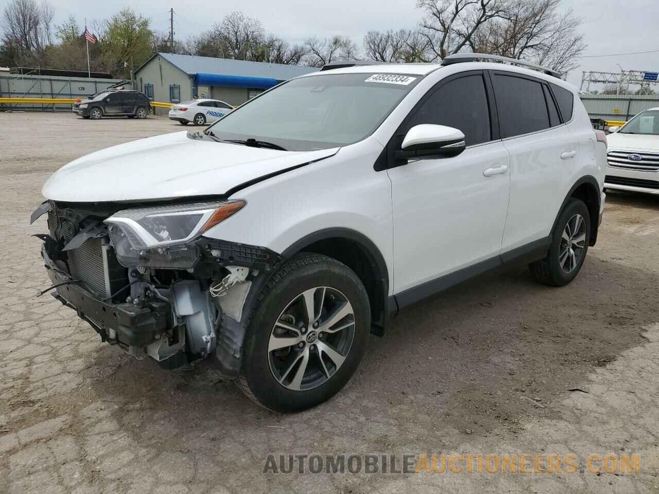 2T3WFREV5HW376136 TOYOTA RAV4 2017