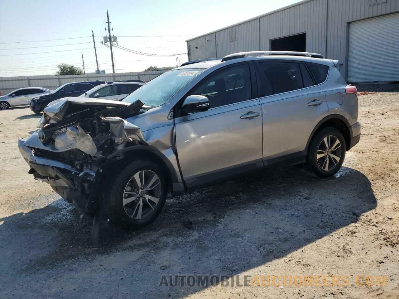 2T3WFREV5HW382731 TOYOTA RAV4 2017