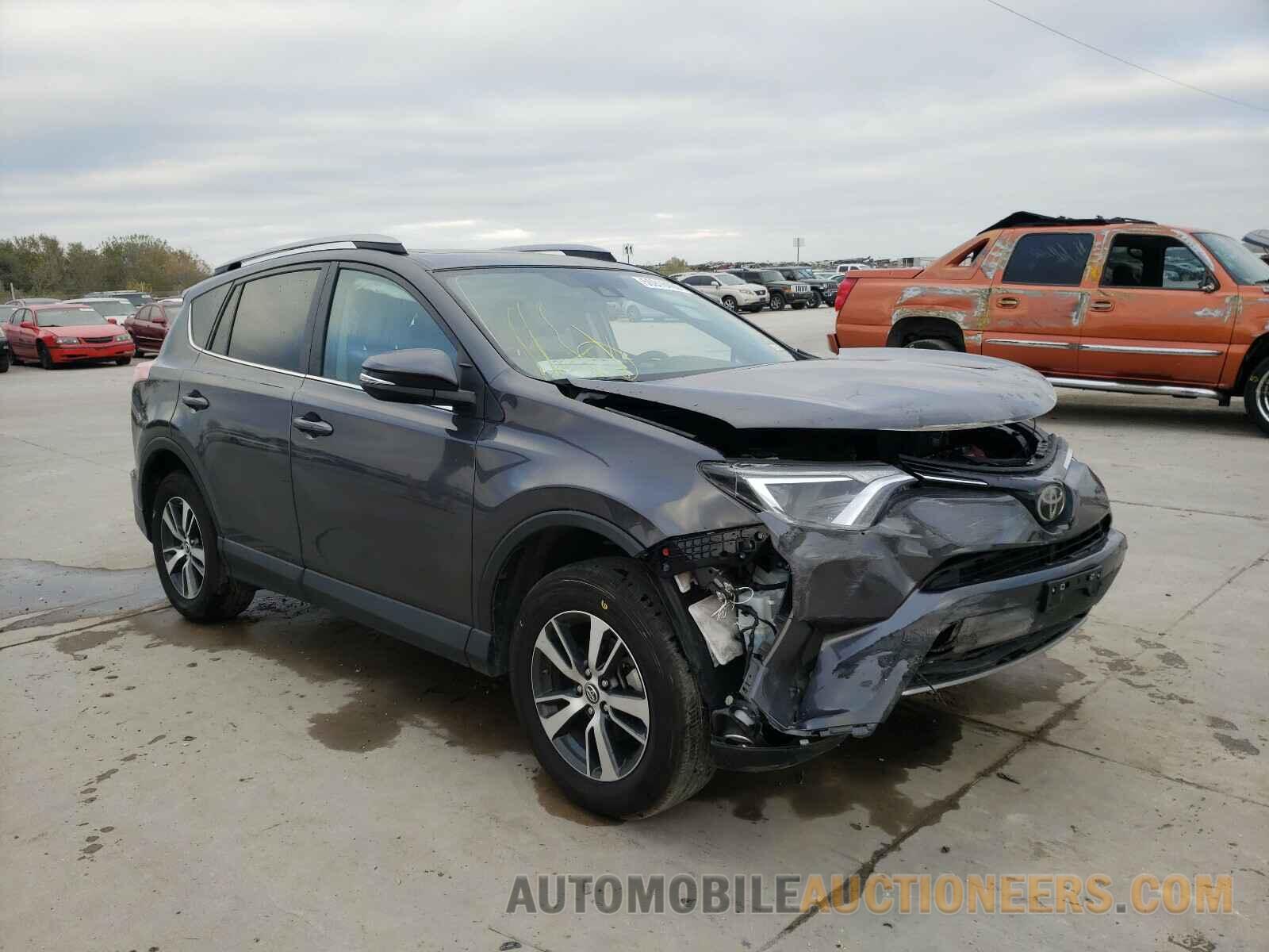 2T3WFREV5HW383846 TOYOTA RAV4 2017