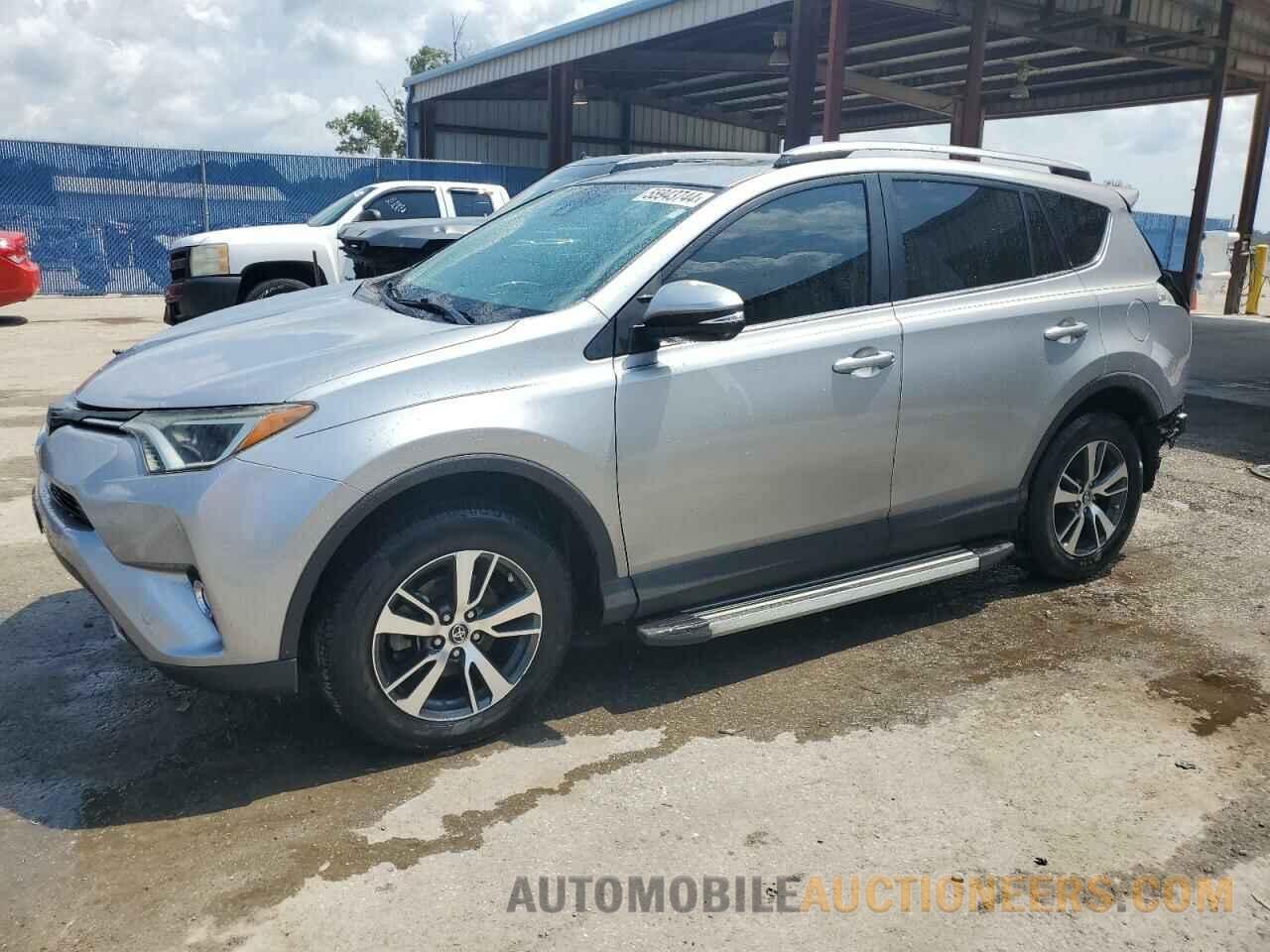 2T3WFREV5HW384771 TOYOTA RAV4 2017