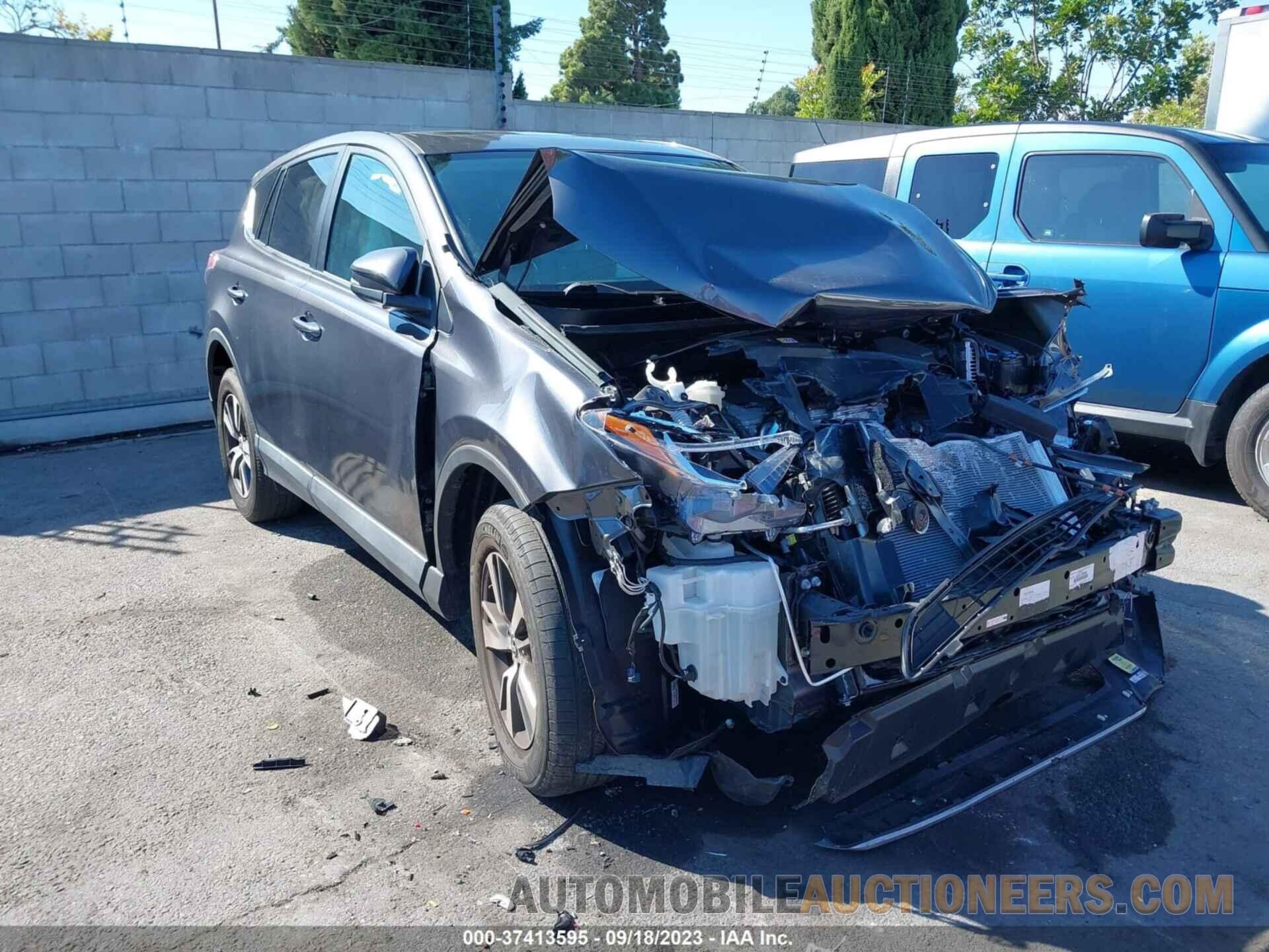 2T3WFREV5HW398329 TOYOTA RAV4 2017