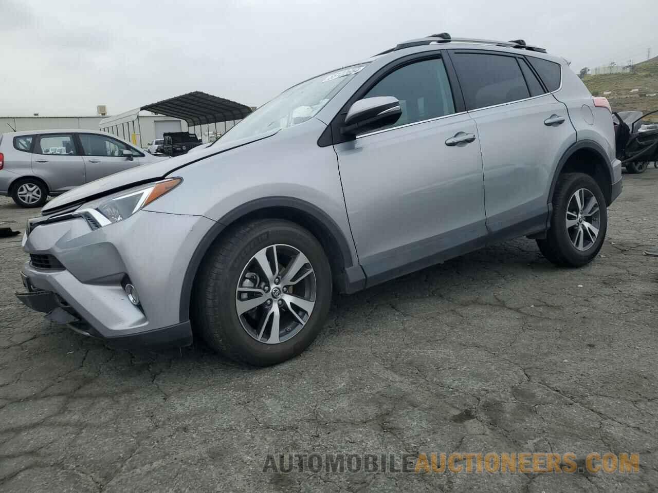 2T3WFREV5HW401908 TOYOTA RAV4 2017