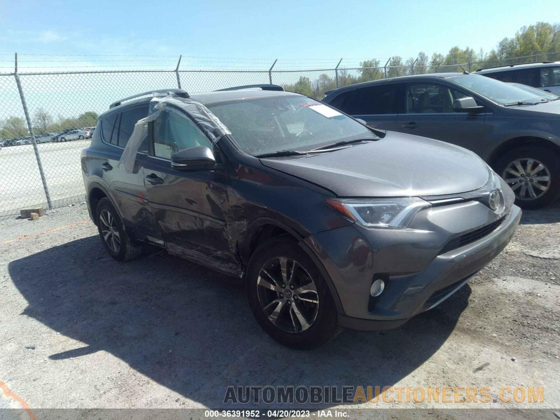 2T3WFREV5JW422358 TOYOTA RAV4 2018