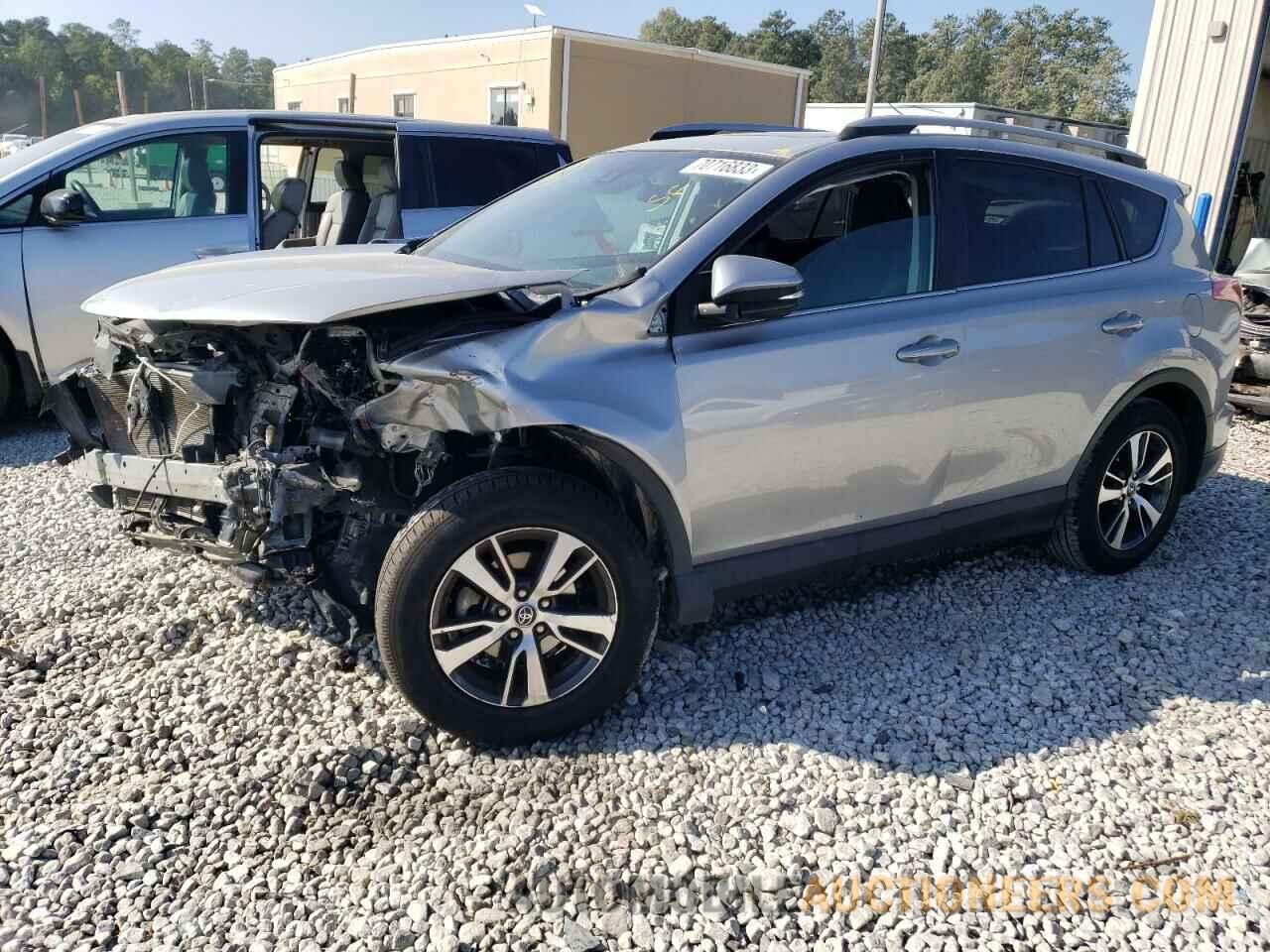 2T3WFREV5JW466361 TOYOTA RAV4 2018