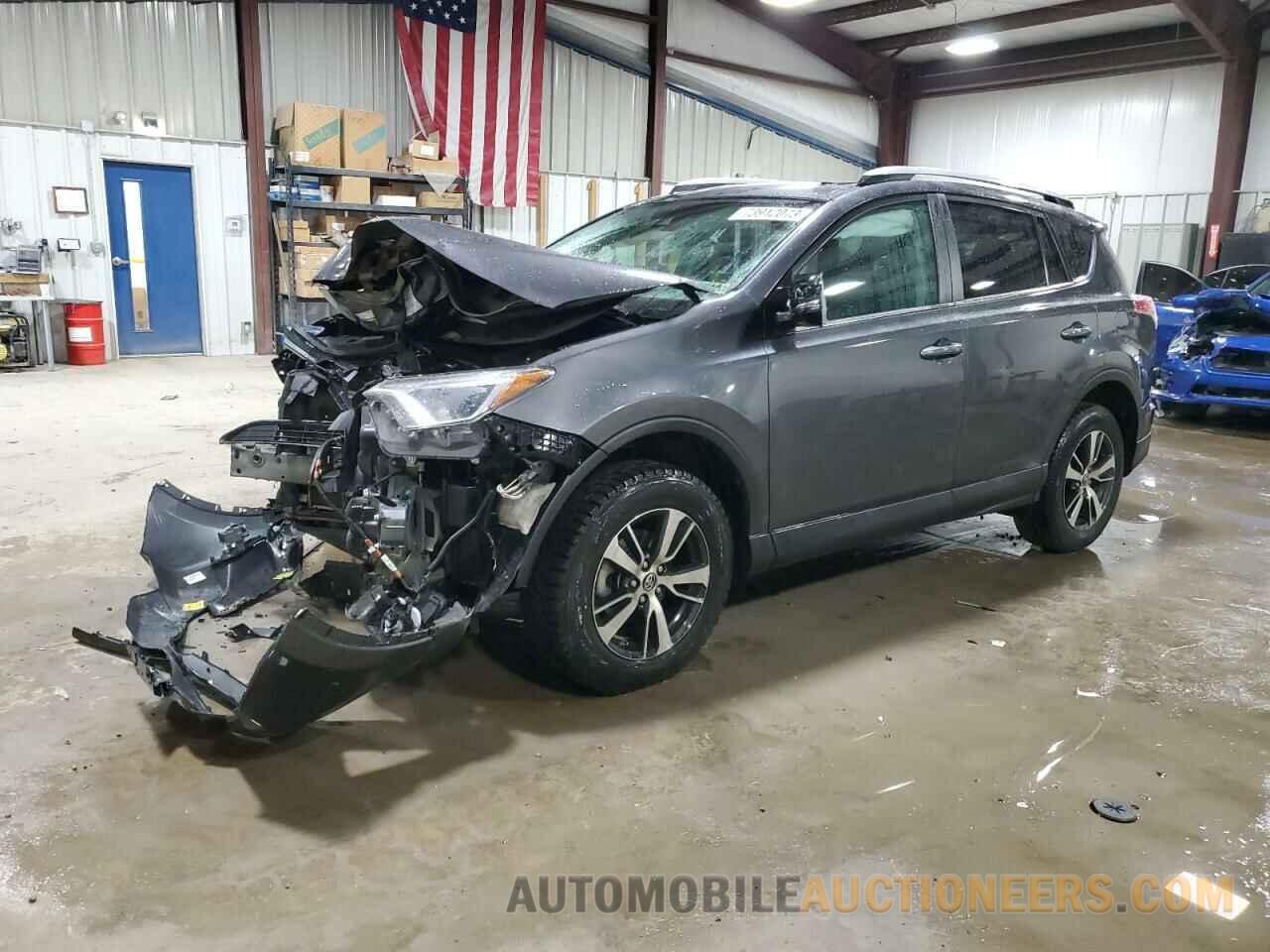 2T3WFREV5JW492569 TOYOTA RAV4 2018