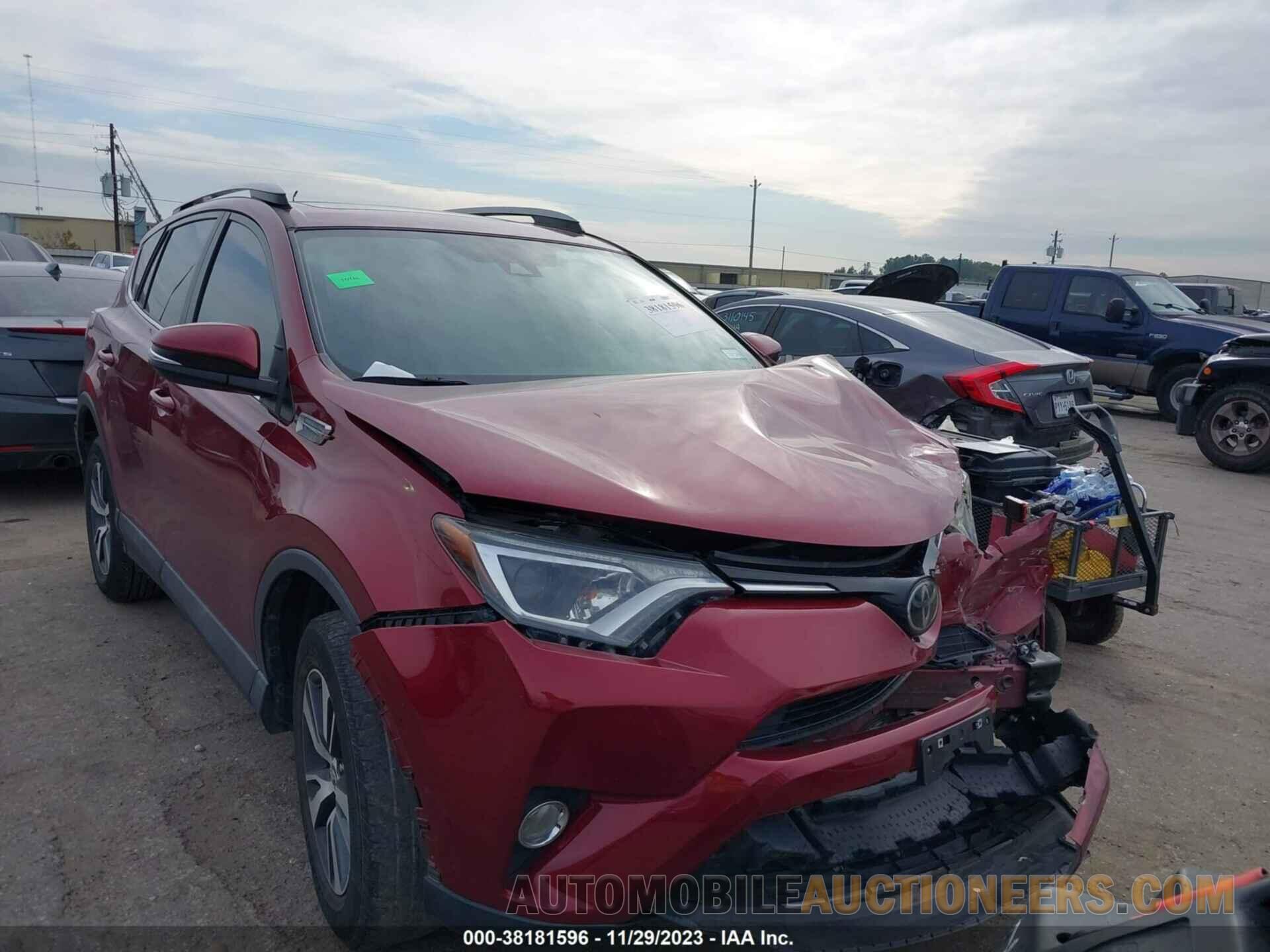 2T3WFREV5JW496105 TOYOTA RAV4 2018