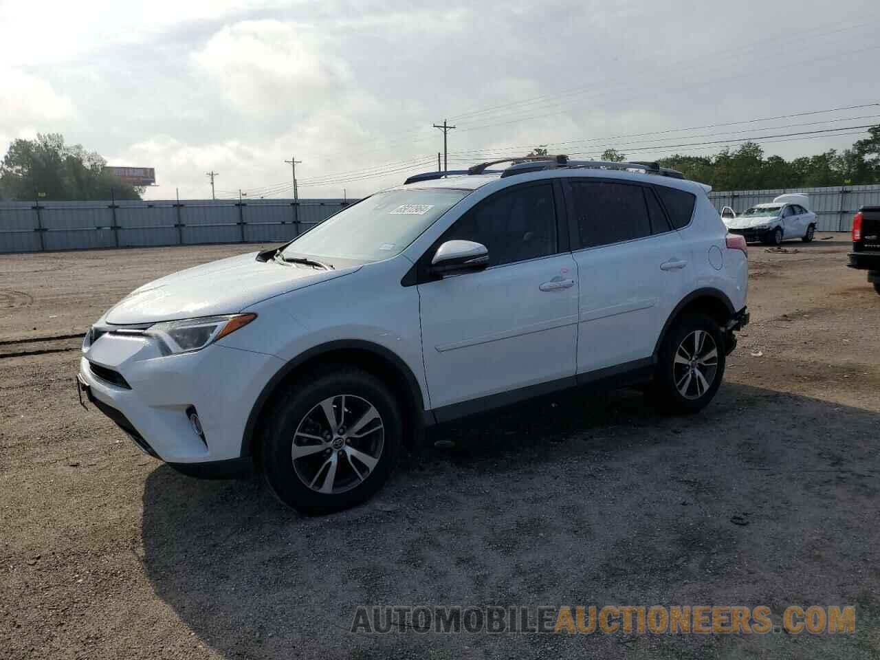 2T3WFREV5JW498839 TOYOTA RAV4 2018