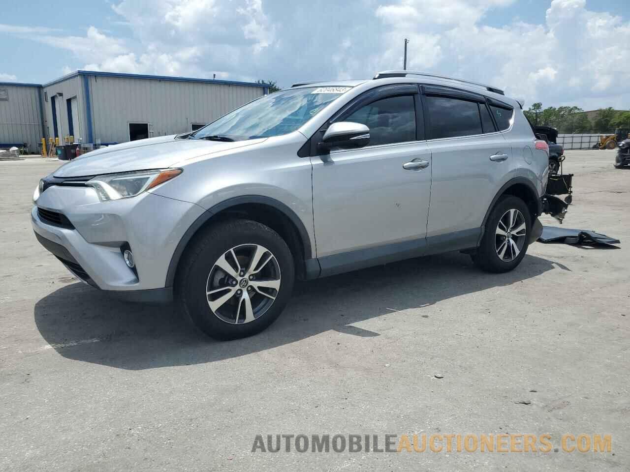 2T3WFREV5JW501786 TOYOTA RAV4 2018