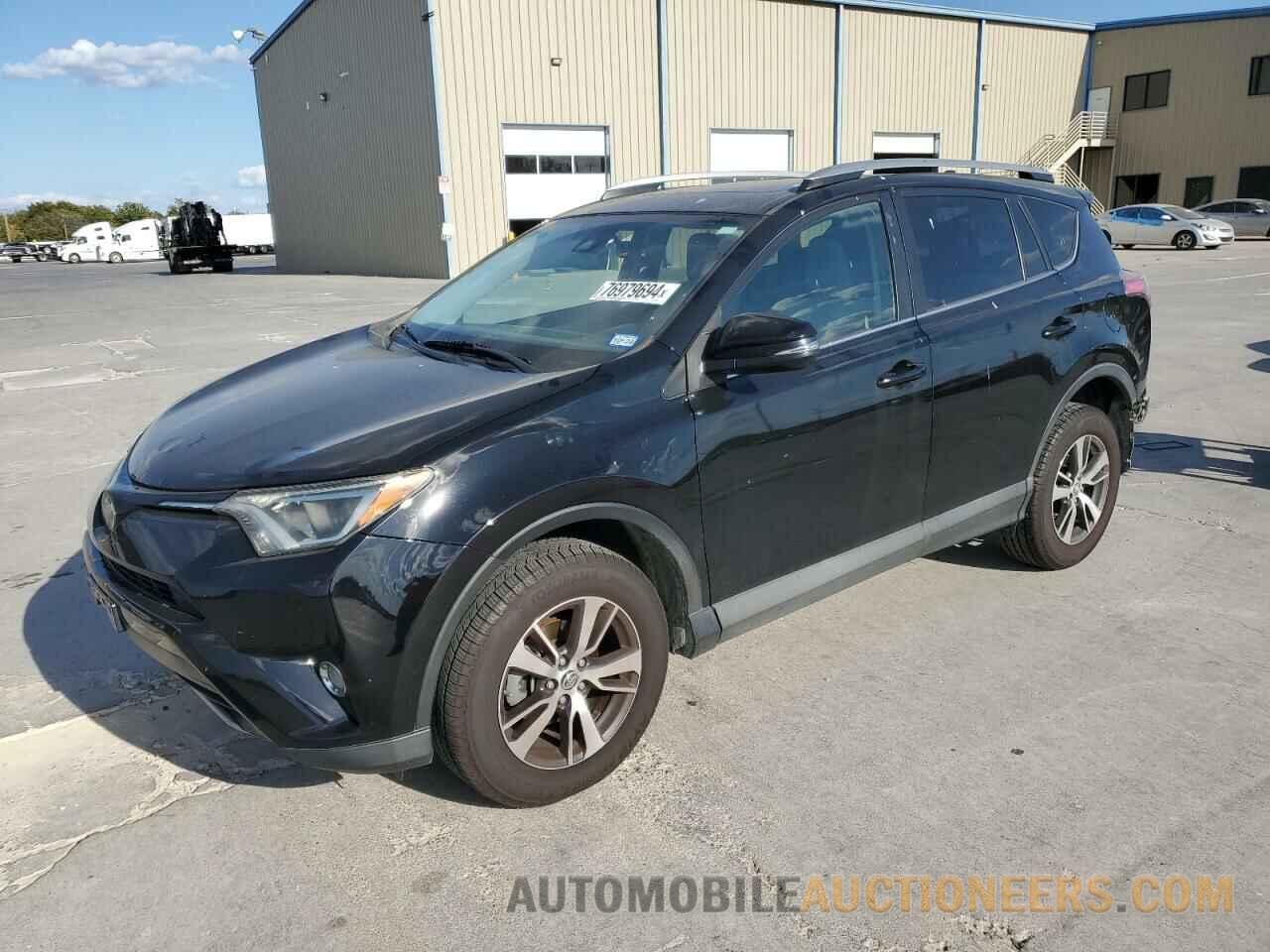 2T3WFREV5JW512884 TOYOTA RAV4 2018