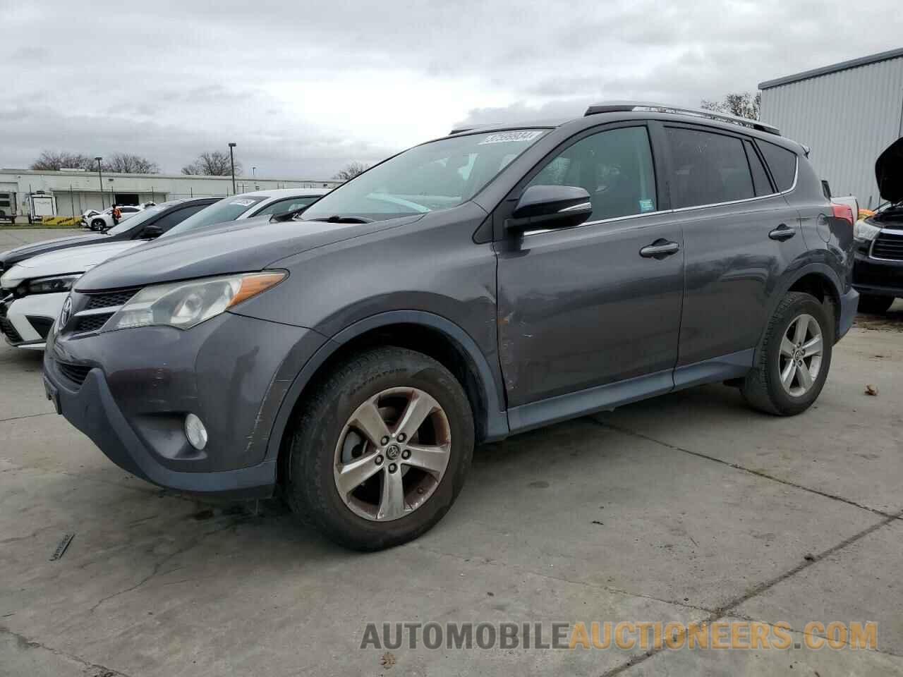 2T3WFREV6FW173639 TOYOTA RAV4 2015