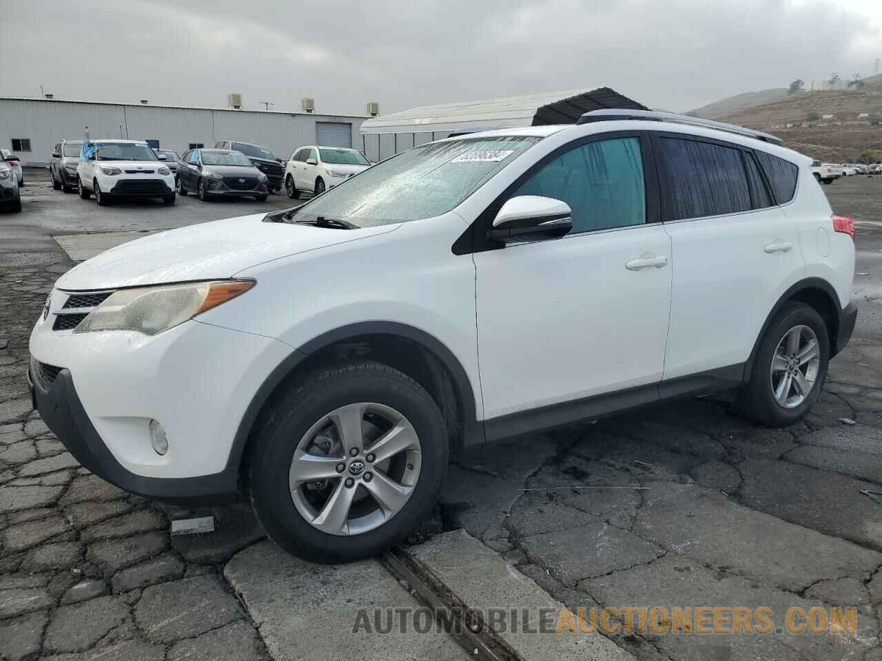 2T3WFREV6FW204789 TOYOTA RAV4 2015