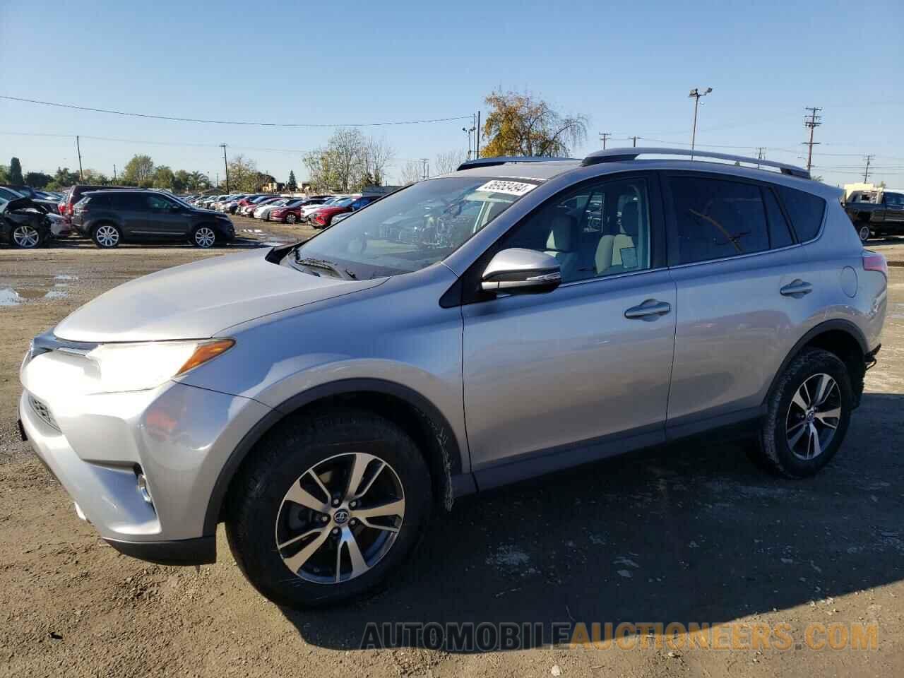 2T3WFREV6GW303260 TOYOTA RAV4 2016