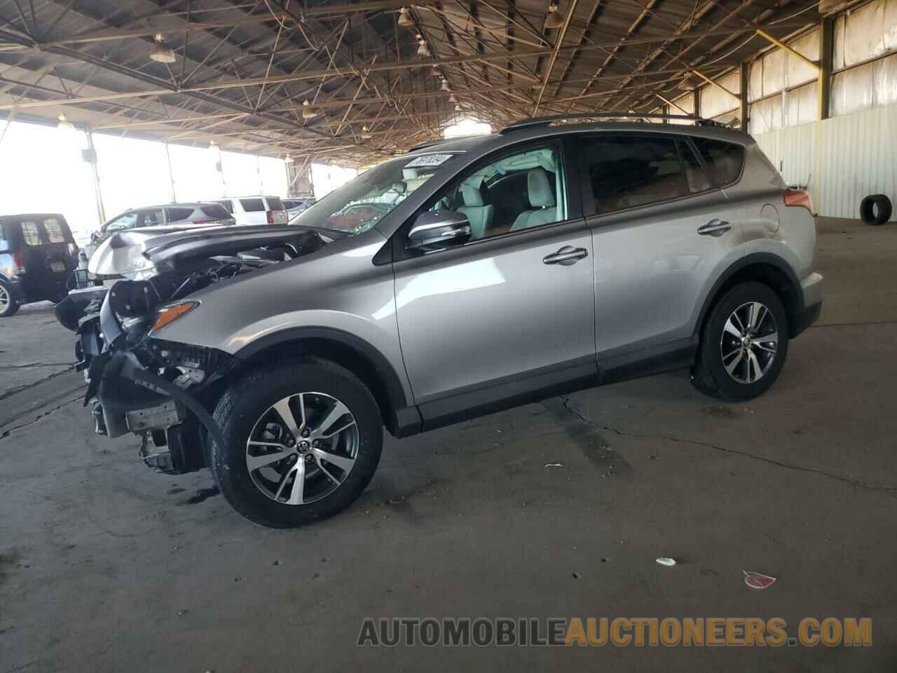 2T3WFREV6HW330539 TOYOTA RAV4 2017