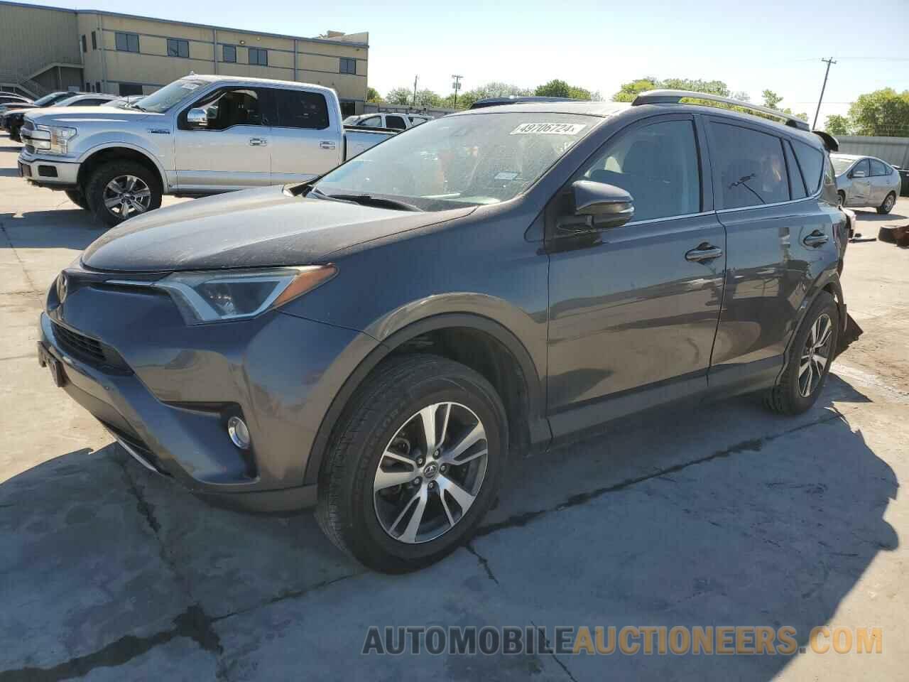 2T3WFREV6HW337944 TOYOTA RAV4 2017