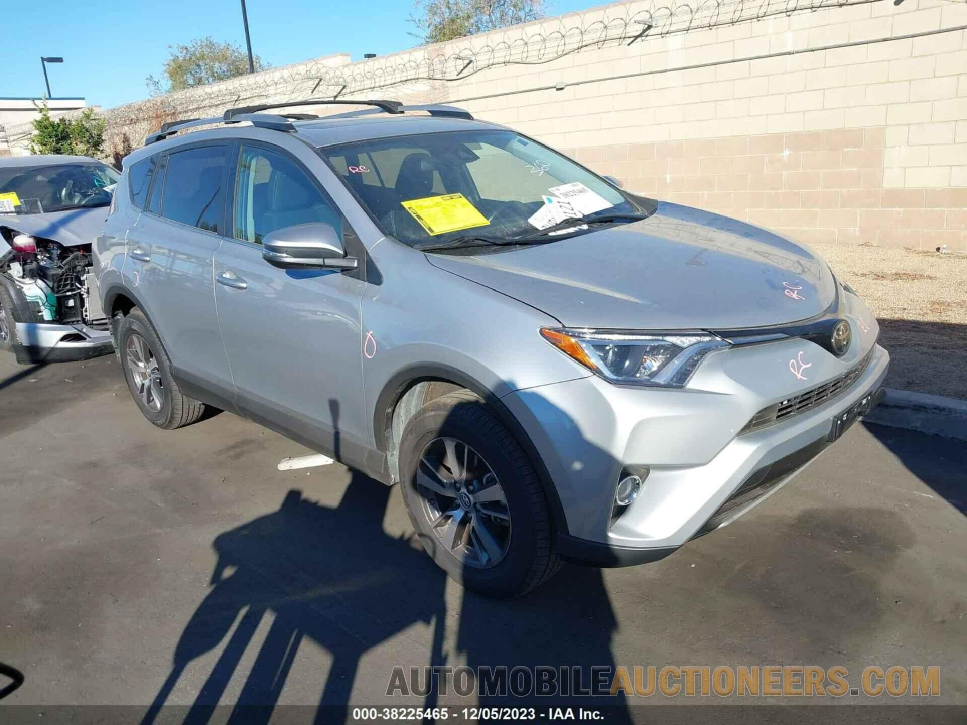 2T3WFREV6HW341105 TOYOTA RAV4 2017