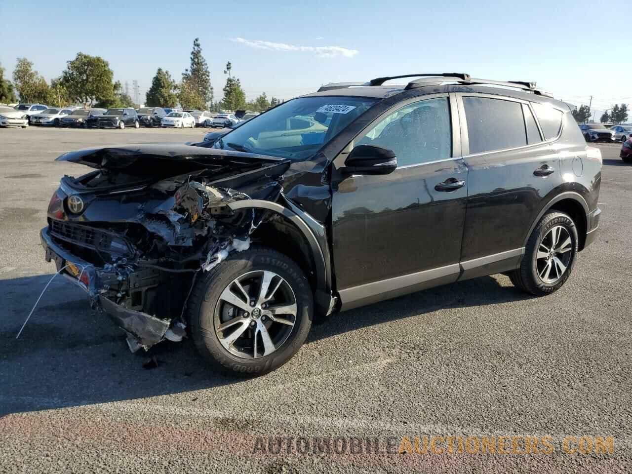 2T3WFREV6HW345963 TOYOTA RAV4 2017