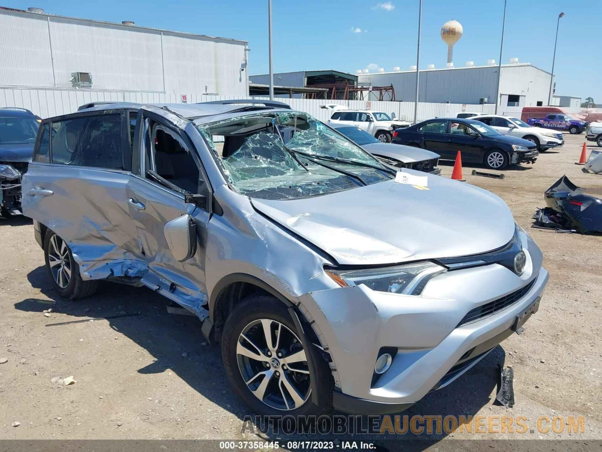 2T3WFREV6HW346904 TOYOTA RAV4 2017