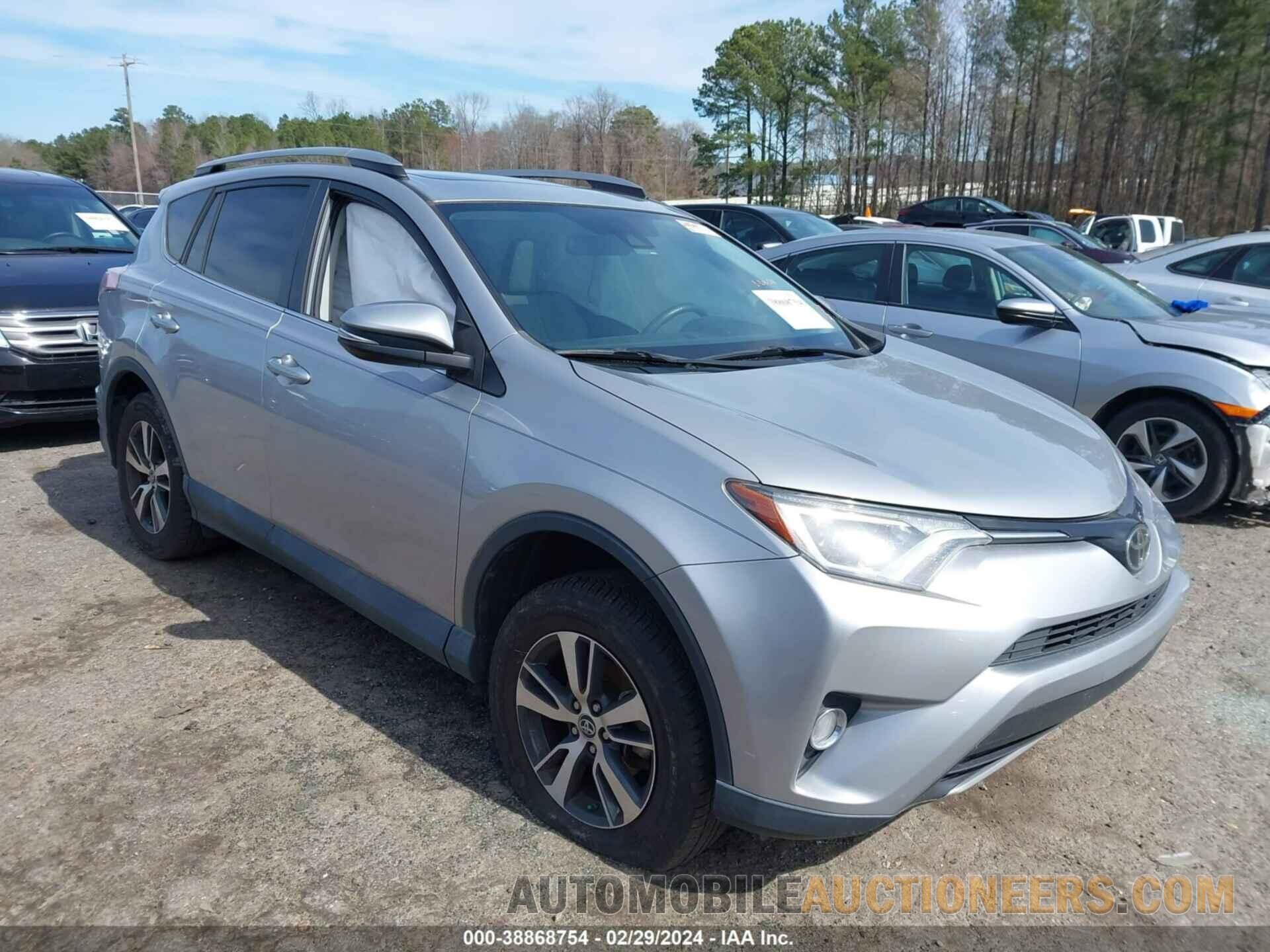 2T3WFREV6HW377098 TOYOTA RAV4 2017