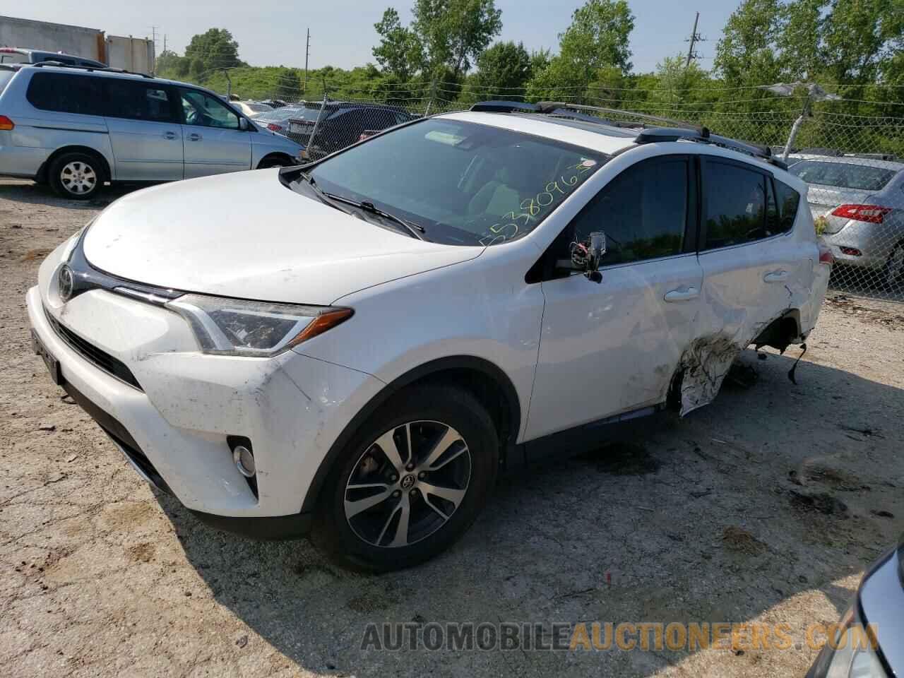 2T3WFREV6HW378106 TOYOTA RAV4 2017