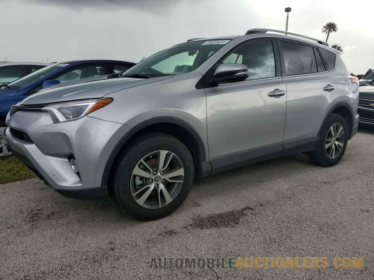 2T3WFREV6HW383600 TOYOTA RAV4 2017