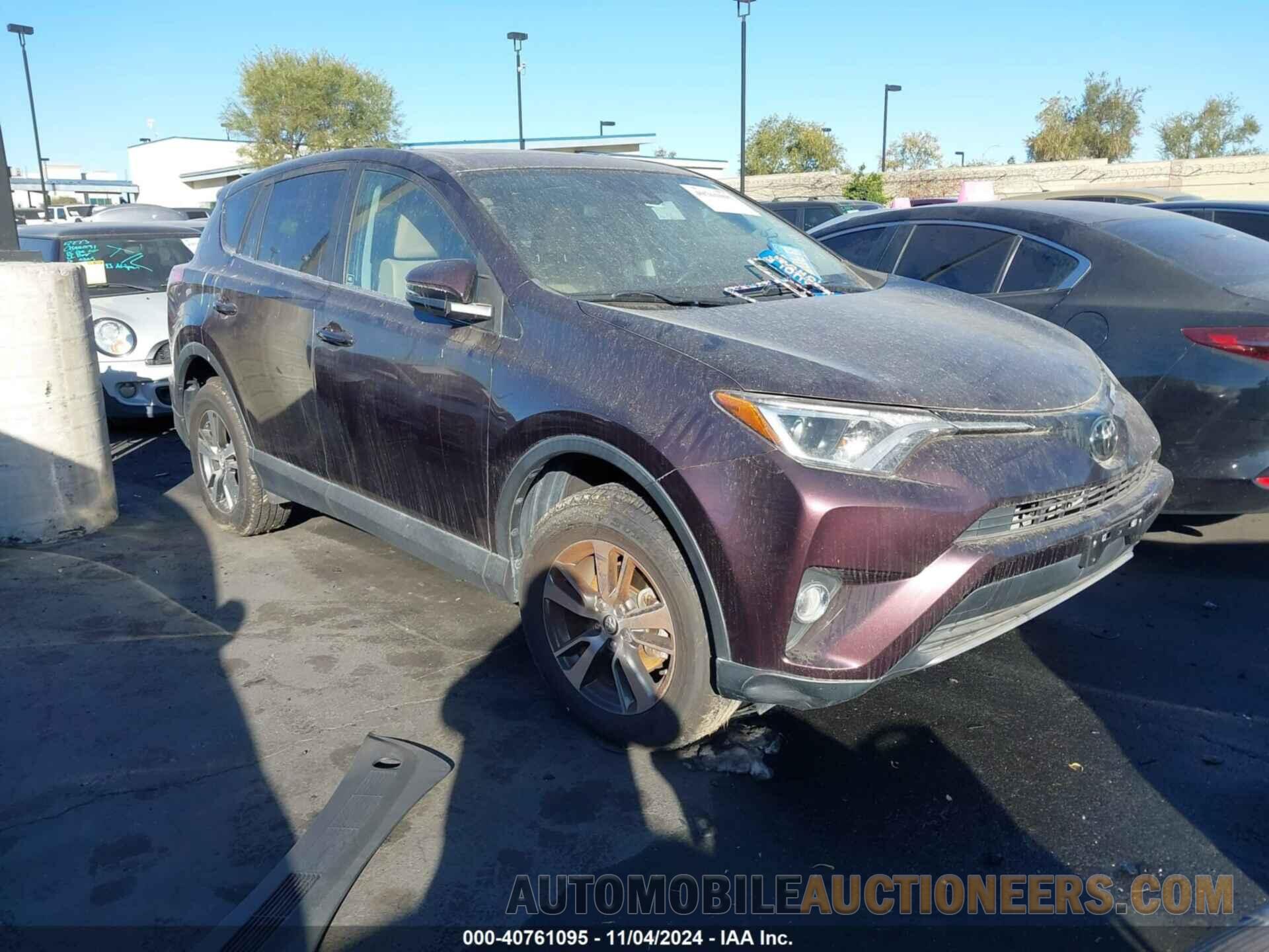 2T3WFREV6HW395651 TOYOTA RAV4 2017