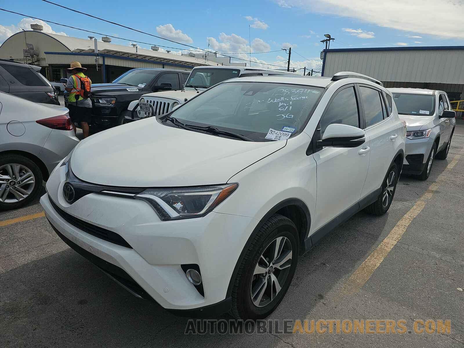 2T3WFREV6JW428394 Toyota RAV4 2018