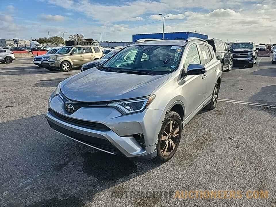 2T3WFREV6JW430050 Toyota RAV4 2018