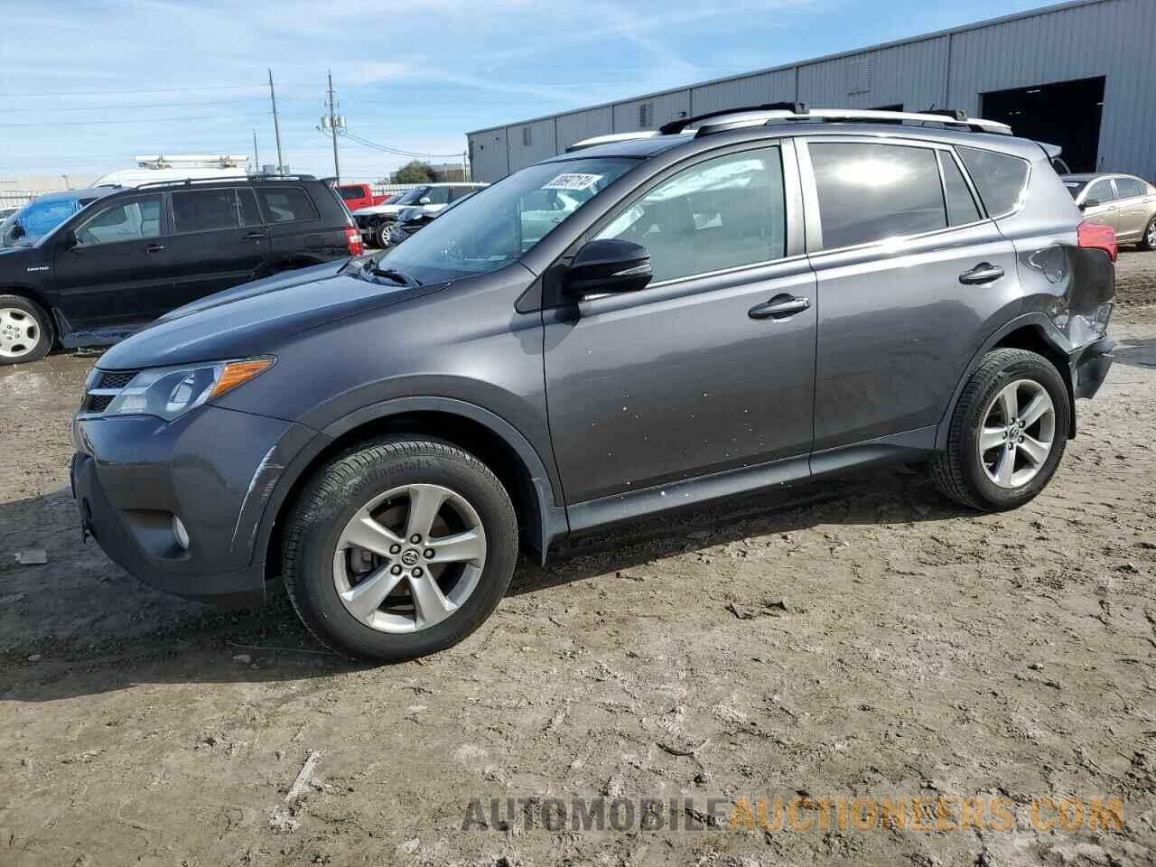 2T3WFREV7FW144621 TOYOTA RAV4 2015