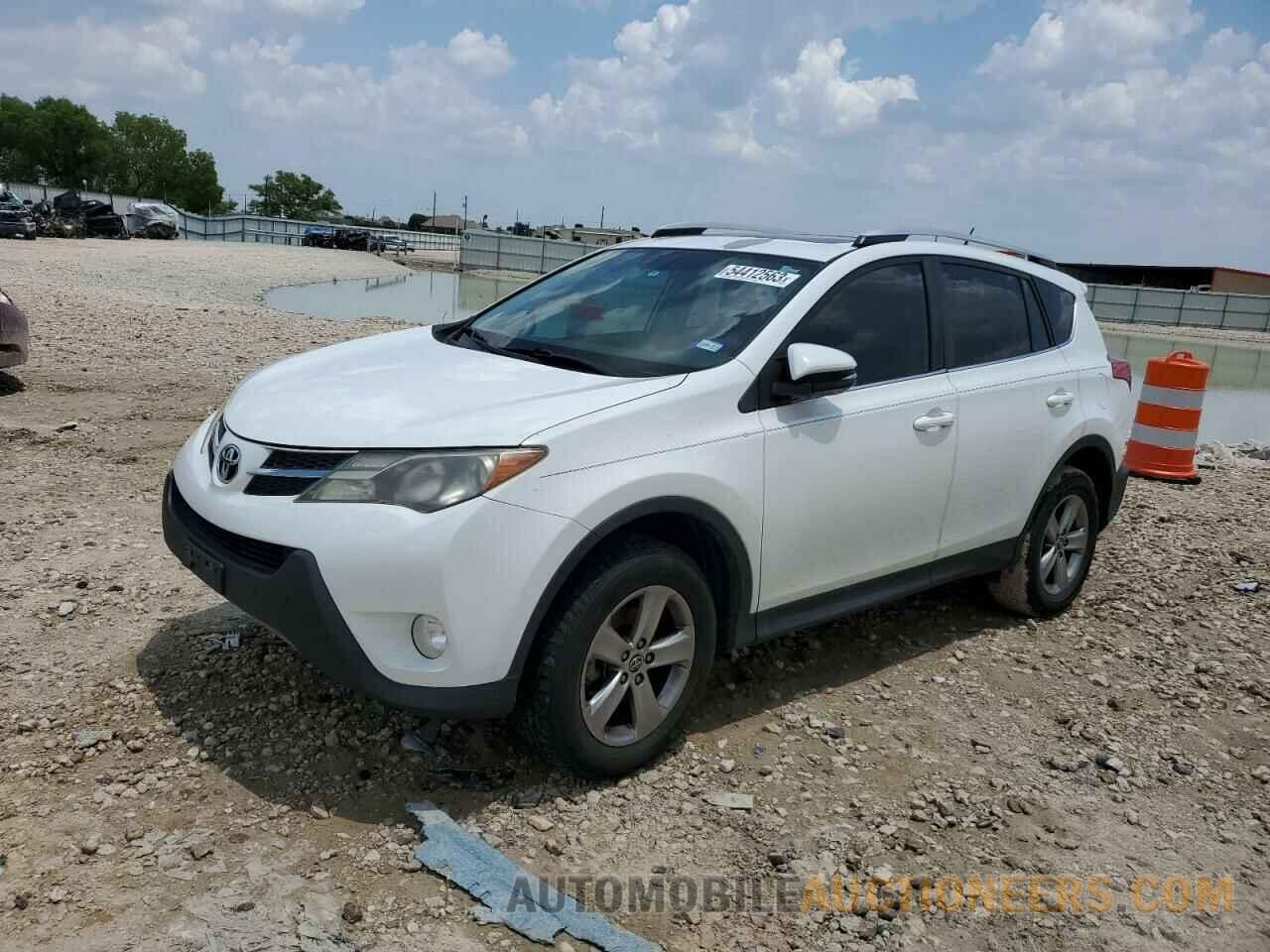 2T3WFREV7FW154582 TOYOTA RAV4 2015