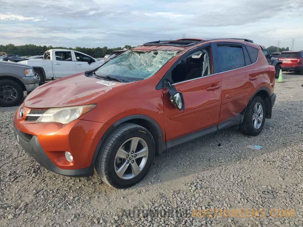 2T3WFREV7FW157286 TOYOTA RAV4 2015