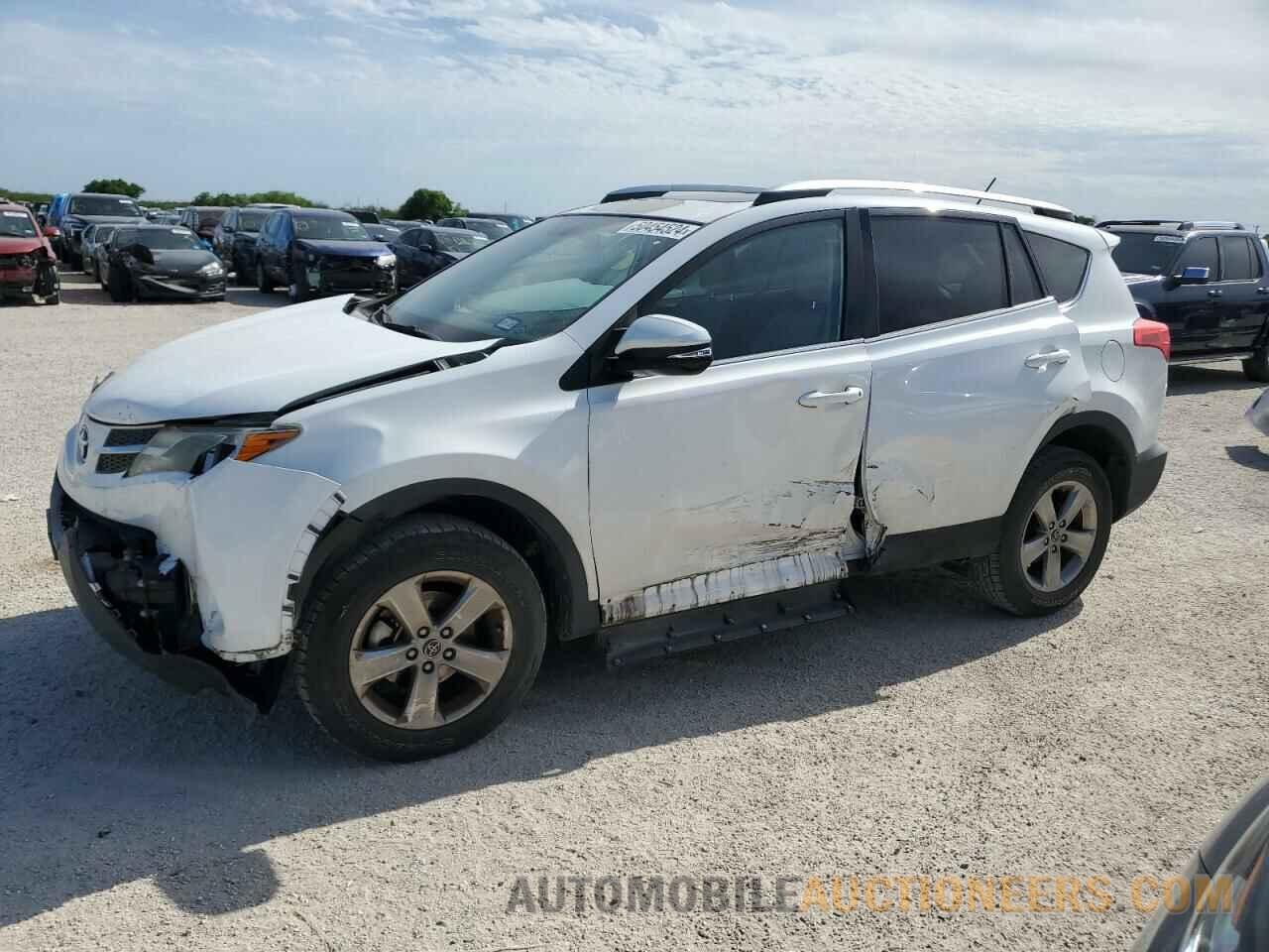 2T3WFREV7FW159331 TOYOTA RAV4 2015