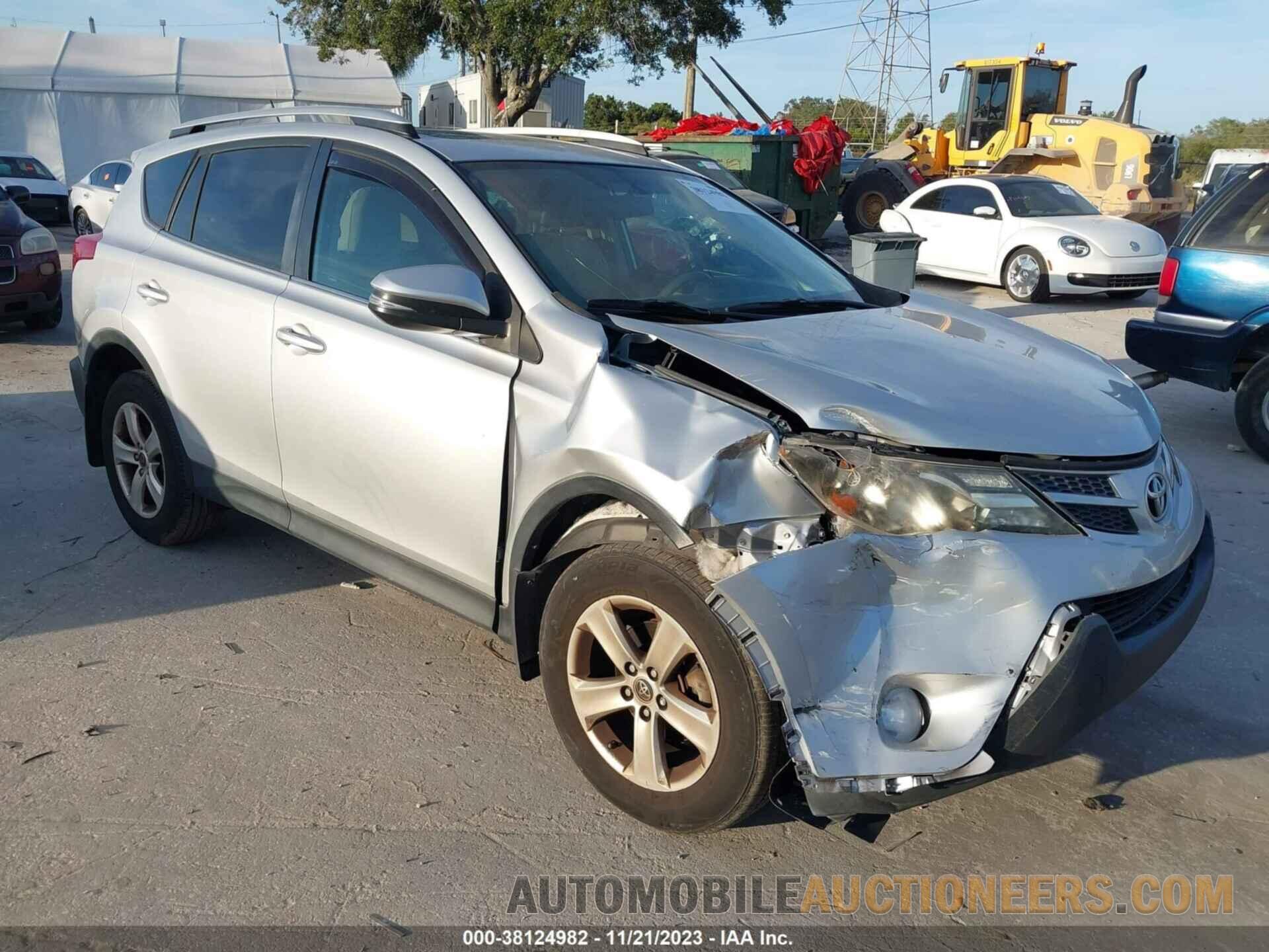 2T3WFREV7FW174105 TOYOTA RAV4 2015