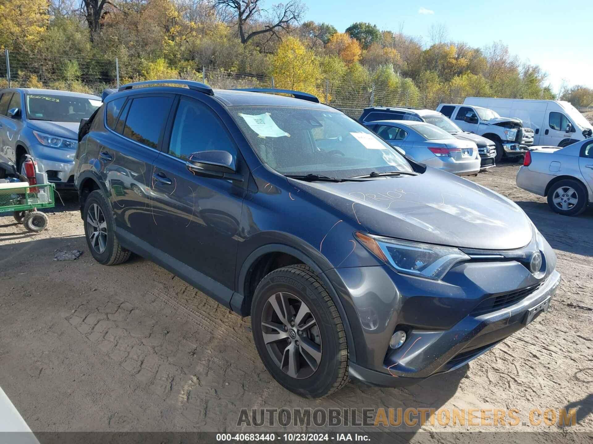 2T3WFREV7HW349567 TOYOTA RAV4 2017