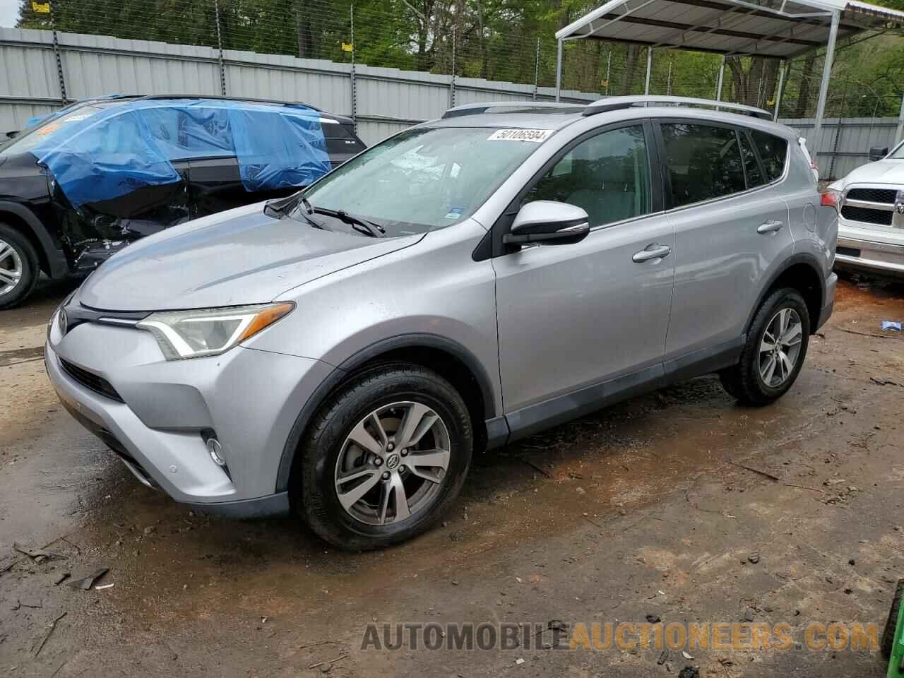 2T3WFREV7HW365655 TOYOTA RAV4 2017