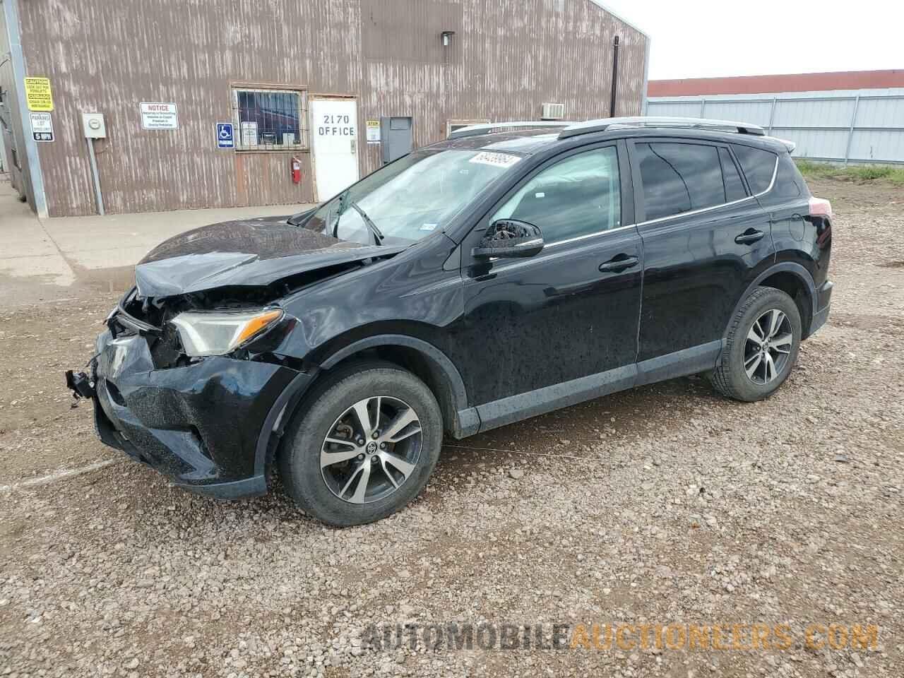 2T3WFREV7HW369916 TOYOTA RAV4 2017