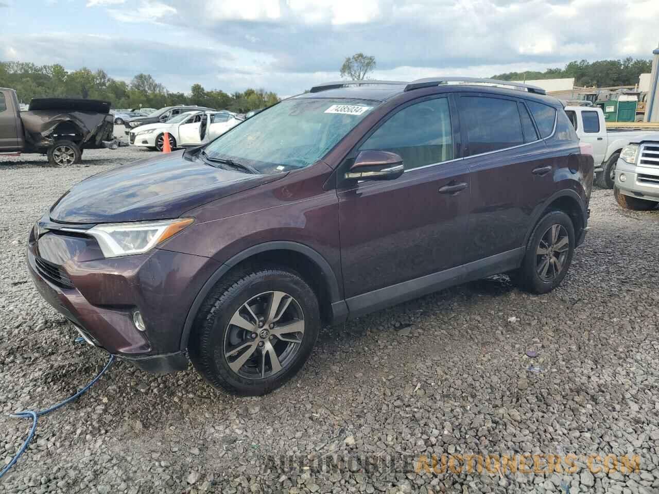 2T3WFREV7HW388840 TOYOTA RAV4 2017