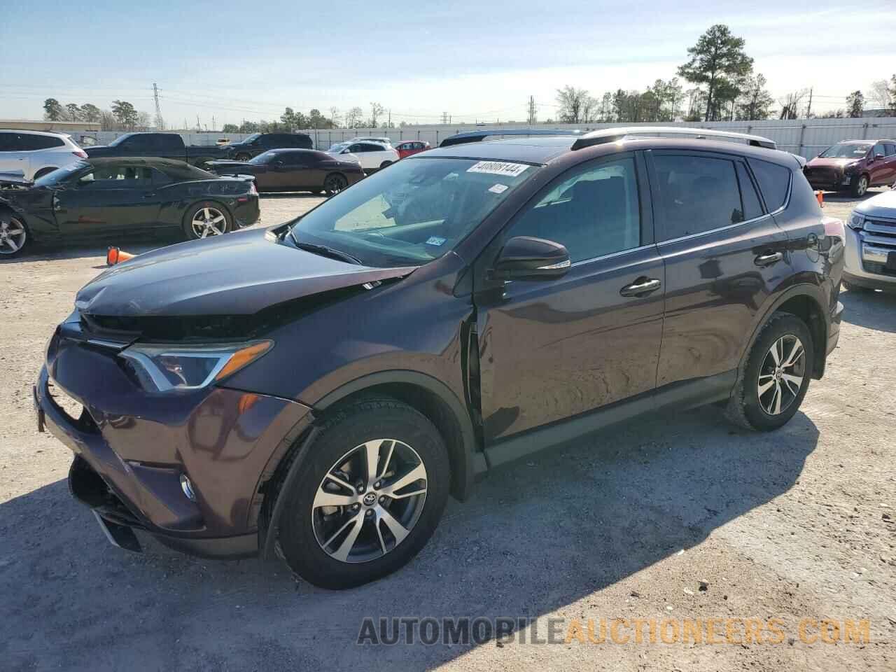 2T3WFREV7HW395545 TOYOTA RAV4 2017