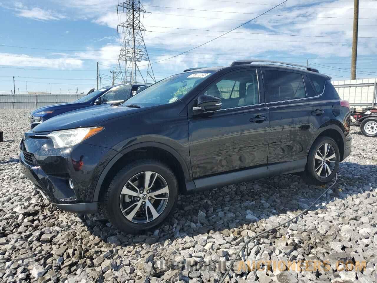 2T3WFREV7JW438576 TOYOTA RAV4 2018