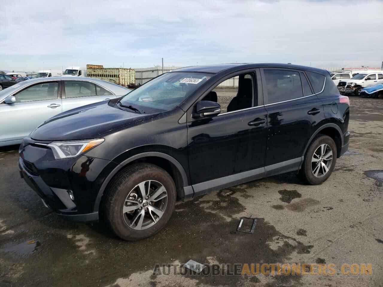 2T3WFREV7JW463574 TOYOTA RAV4 2018