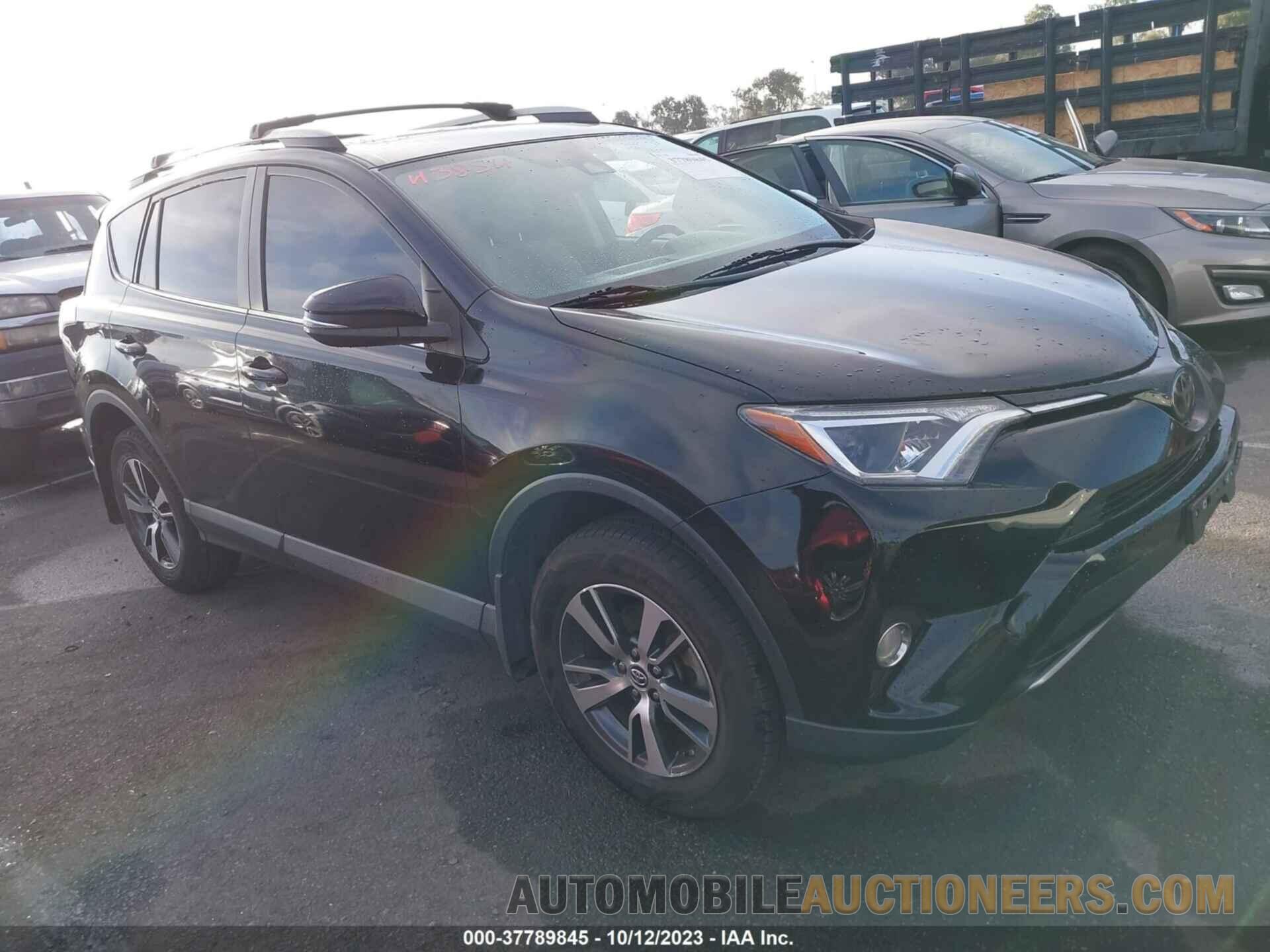 2T3WFREV7JW480519 TOYOTA RAV4 2018