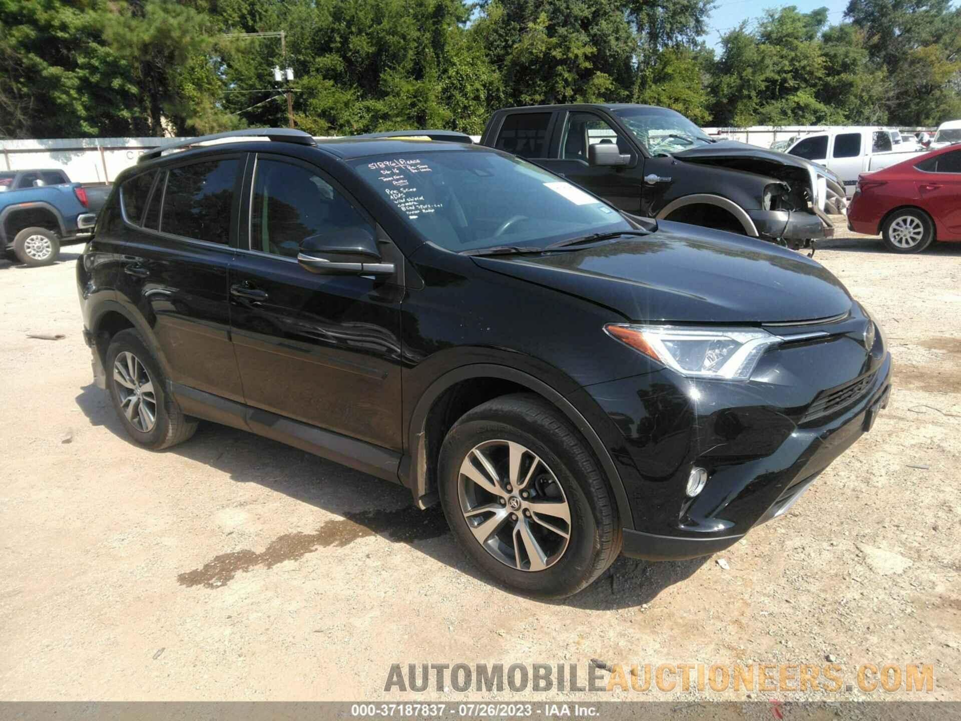 2T3WFREV7JW513213 TOYOTA RAV4 2018