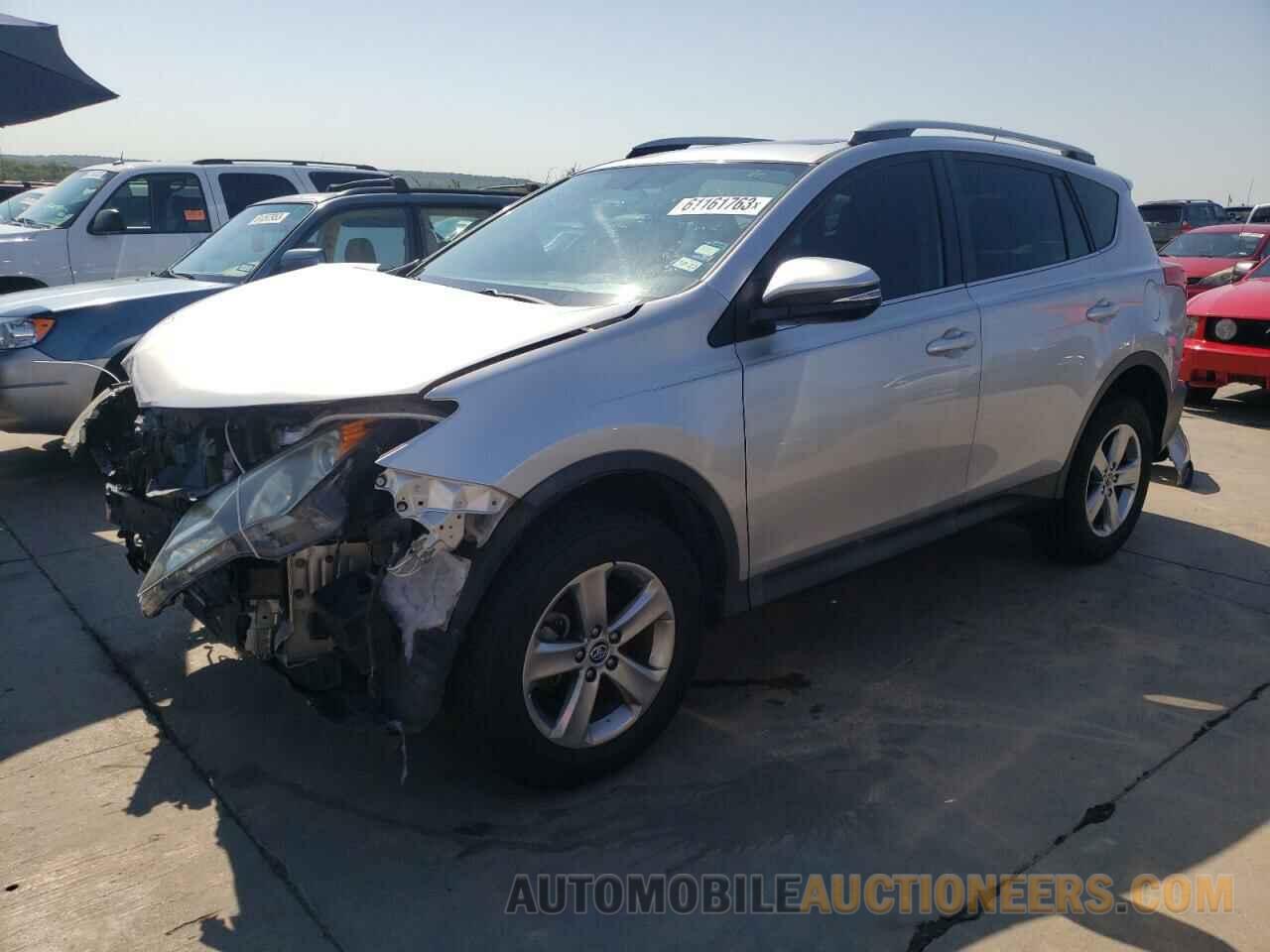 2T3WFREV8FW132932 TOYOTA RAV4 2015