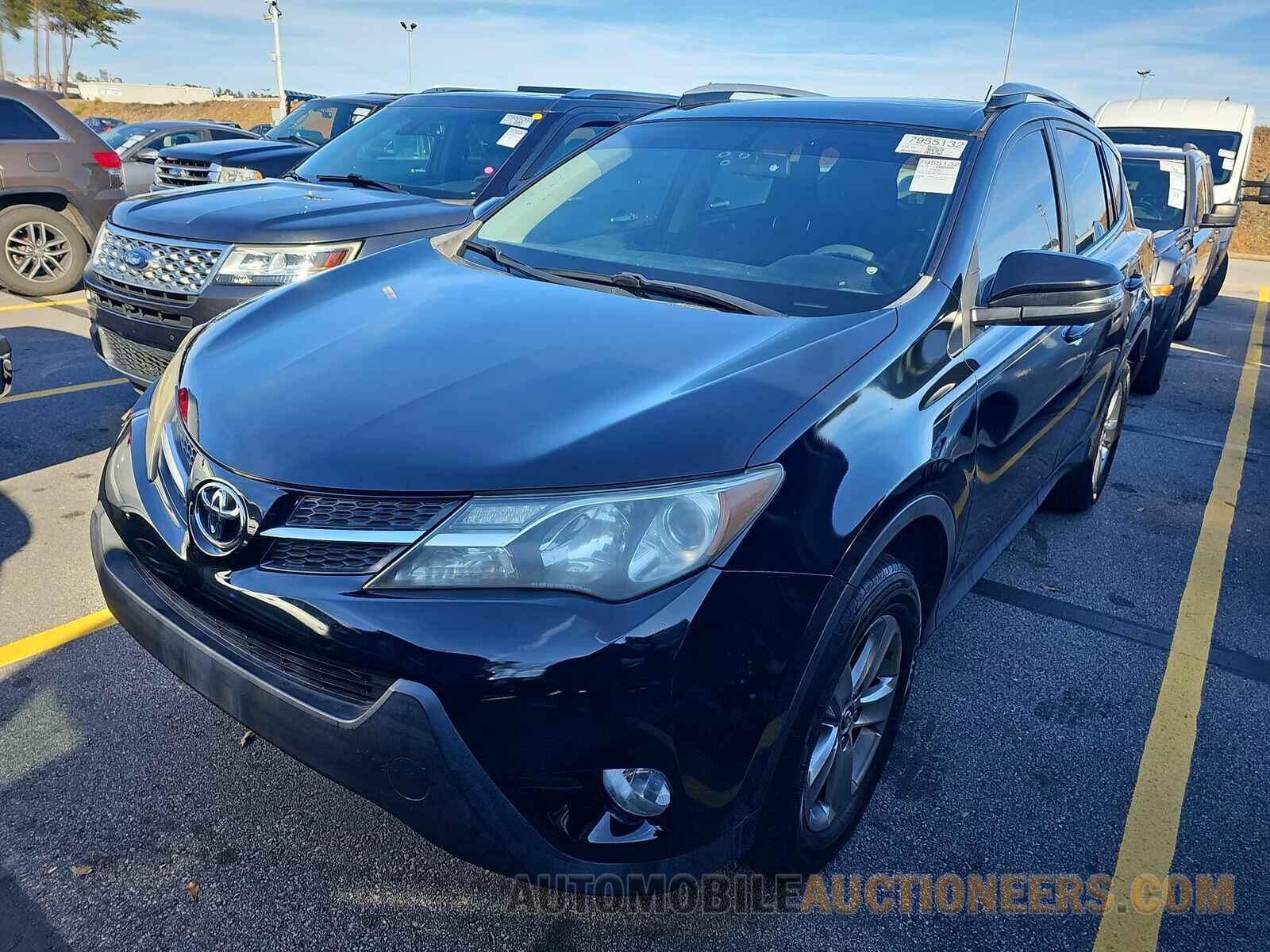 2T3WFREV8FW166420 Toyota RAV4 2015