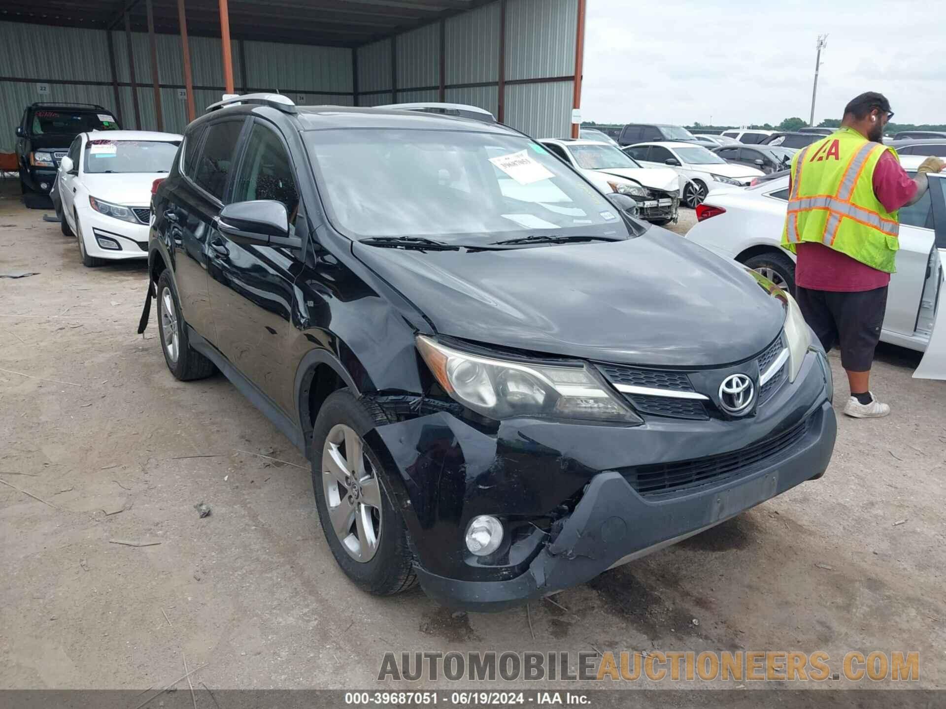 2T3WFREV8FW166983 TOYOTA RAV4 2015