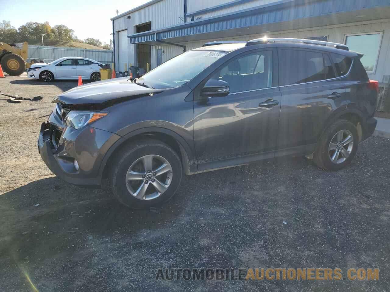 2T3WFREV8FW202980 TOYOTA RAV4 2015