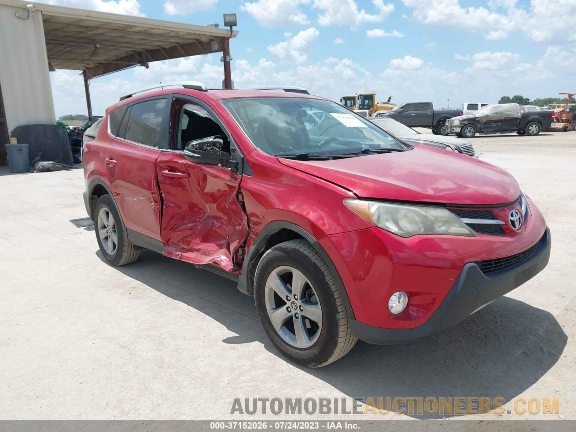 2T3WFREV8FW215888 TOYOTA RAV4 2015