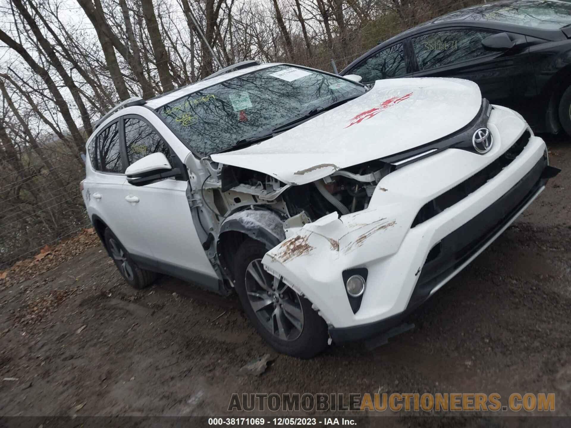 2T3WFREV8GW281326 TOYOTA RAV4 2016