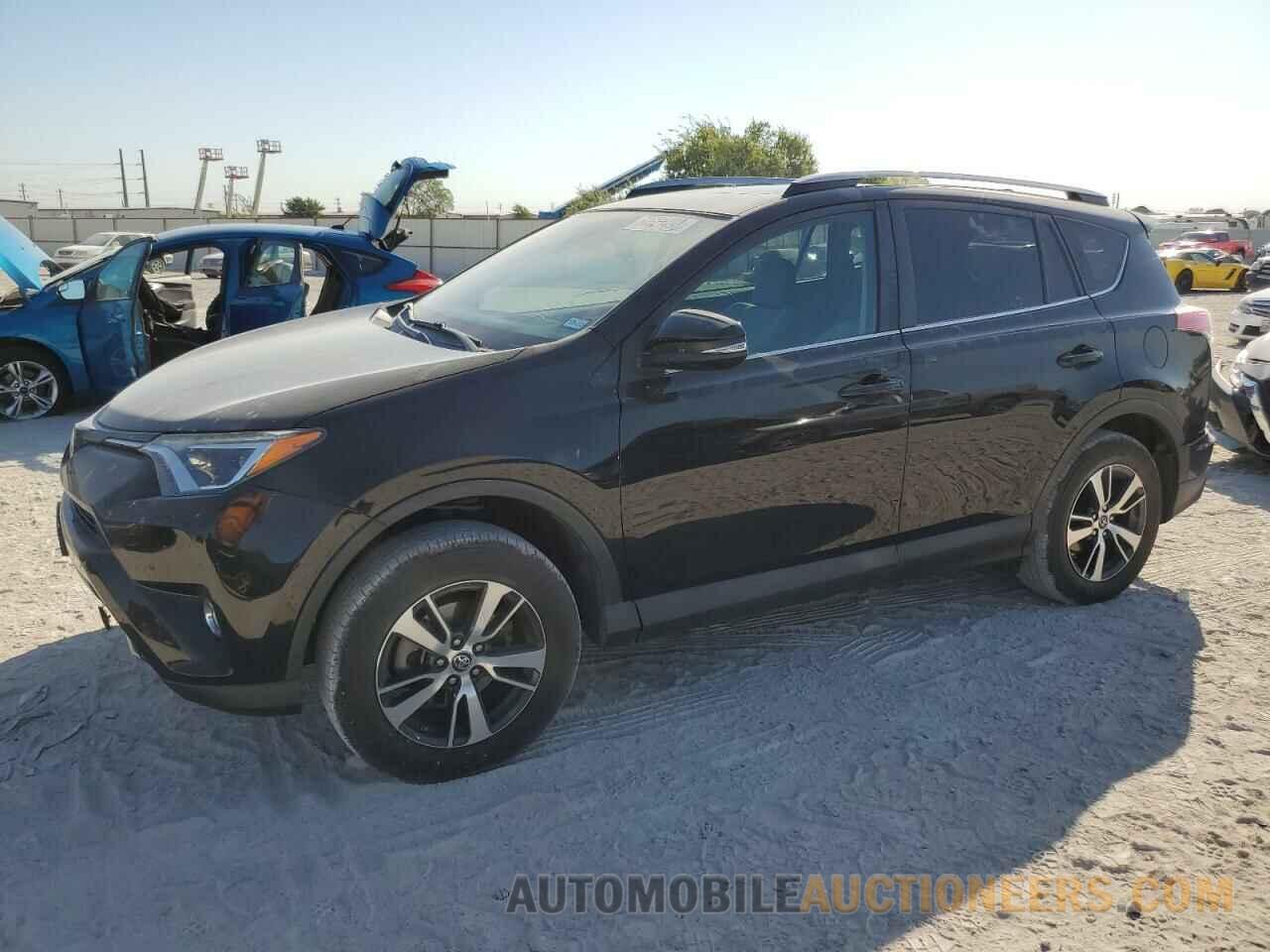 2T3WFREV8HW325407 TOYOTA RAV4 2017