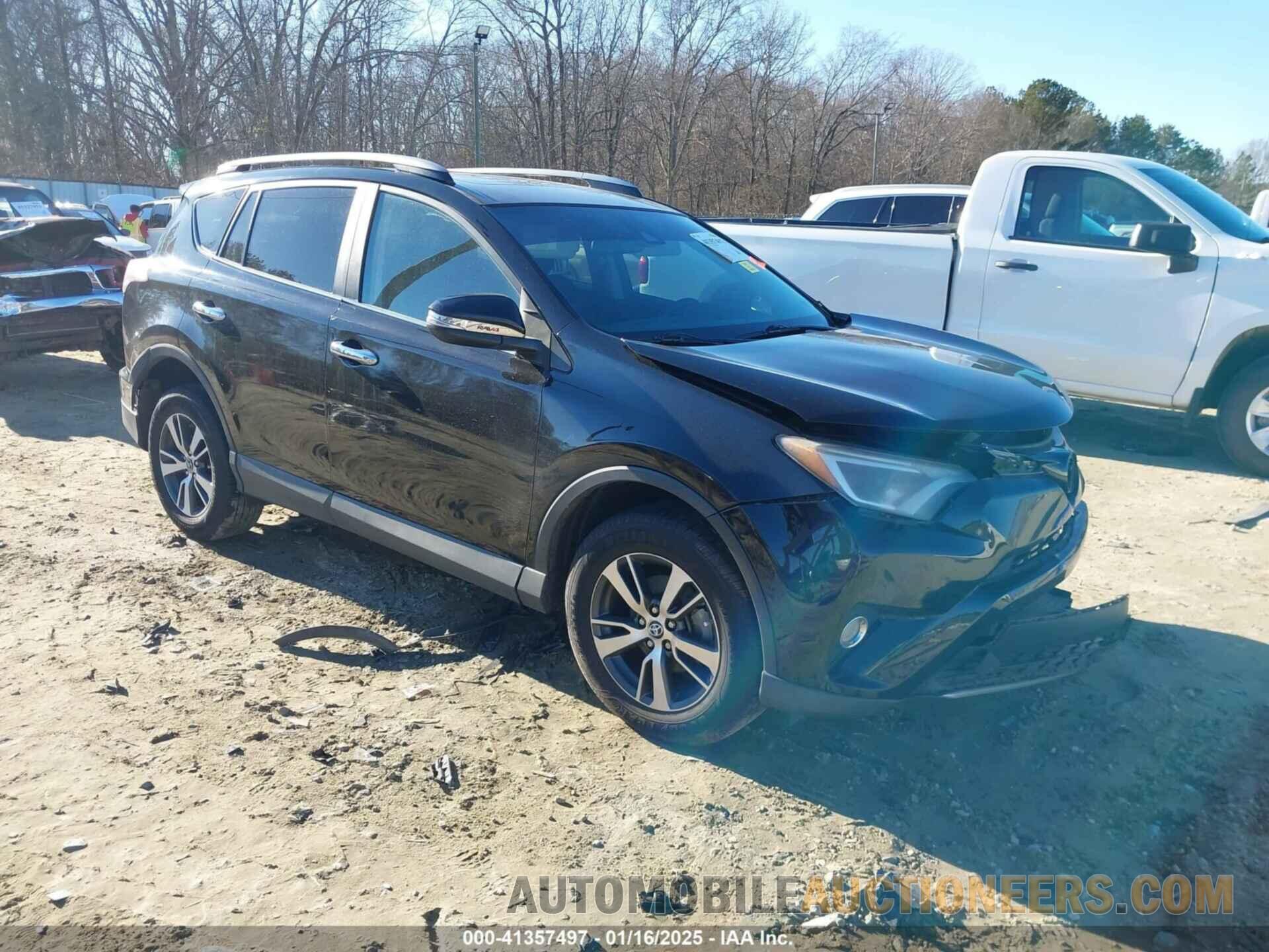 2T3WFREV8HW347794 TOYOTA RAV4 2017